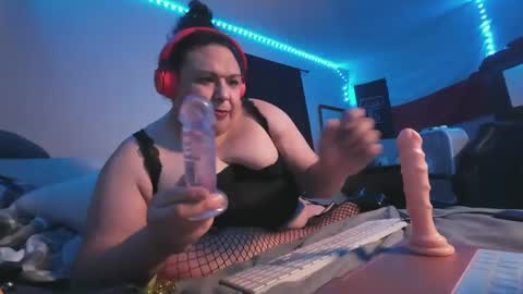 Snapshot of alexxxis2011x3 chatting on 02/08/25, 09:13 alexxxis2011x3 online show from 02/08/25, 09:13