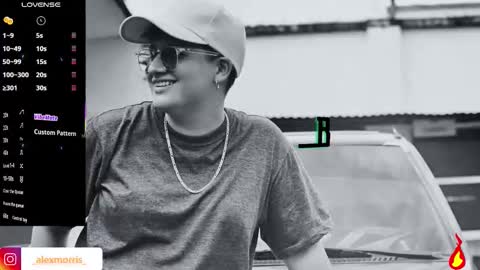 Snapshot of alexxxmorris chatting on 09/26/25, 07:56 ALEXXX MORRIS online show from 09/26/25, 07:56