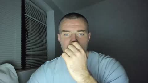 alfiesolomons87 online show from 12/03/24, 06:49