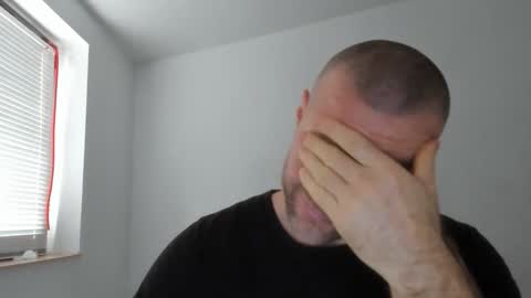 alfiesolomons87 online show from 11/12/25, 08:15