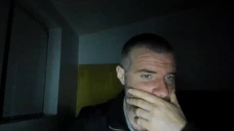 Snapshot of alfiesolomons87 chatting on 04/14/26, 08:04 alfiesolomons87 online show from 04/14/26, 08:04