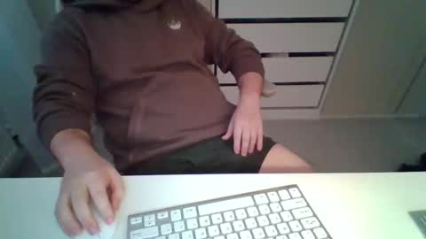 Snapshot of alfo267 chatting on 10/31/25, 02:51 WorkFromHomeFun online show from 10/31/25, 02:51