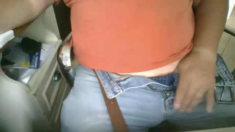 Snapshot of alfonsogomez110 chatting on 05/12/26, 08:17 Alfonso Gomez online show from 05/12/26, 08:17