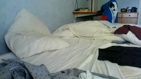 Snapshot of alfredosred123 chatting on 06/18/26, 11:36 Alfredo Ginger huge cock online show from 06/18/26, 11:36