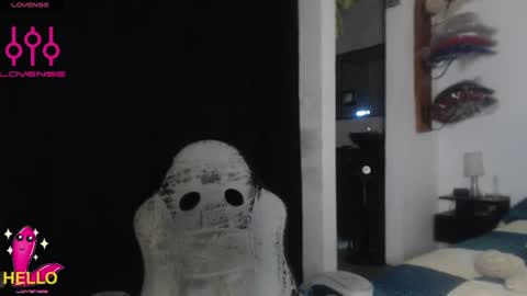 Snapshot of alguien_mas01 chatting on 06/20/26, 06:38 cami online show from 06/20/26, 06:38