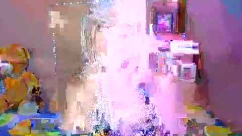 Snapshot of ali_squirt chatting on 10/20/25, 11:49 alixia online show from 10/20/25, 11:49