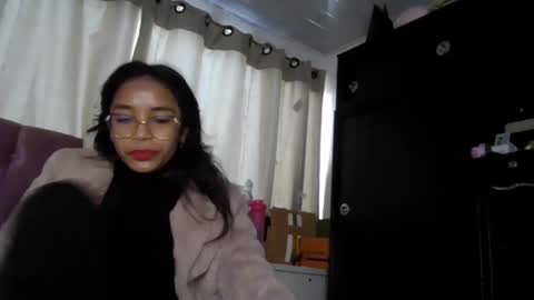 Alia      Anjali  online show from 12/04/24, 03:32