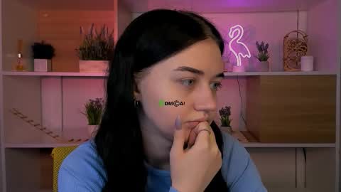 alia skay online show from 12/15/25, 06:06