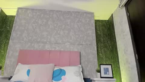 Aliaaa  online show from 03/12/26, 11:05