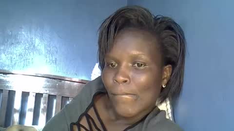 Snapshot of alic_crazy chatting on 11/20/25, 02:06 alic_crazy online show from 11/20/25, 02:06