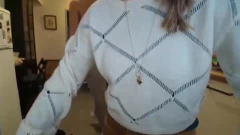 Snapshot of alice8363 chatting on 01/06/26, 08:07 Alice online show from 01/06/26, 08:07