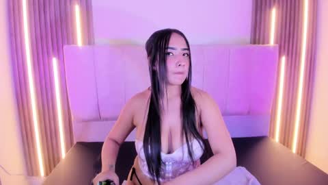alice_26__ online show from 04/22/26, 08:10