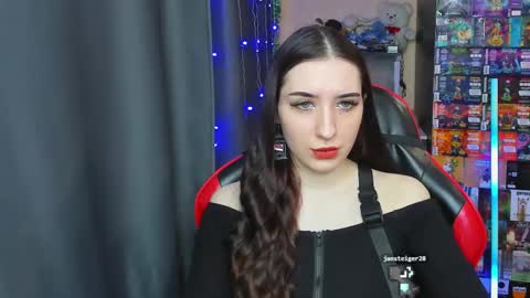 Alice online show from 03/04/25, 12:22