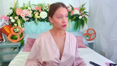 Alice in Wonderland  online show from 09/27/25, 06:18