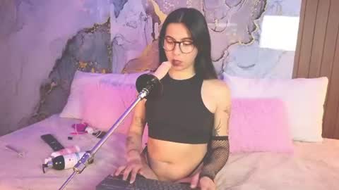 Mey online show from 06/21/26, 12:30