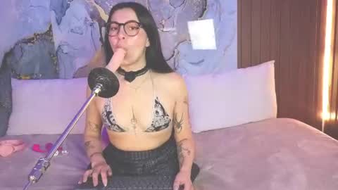 Mey online show from 06/23/26, 02:37