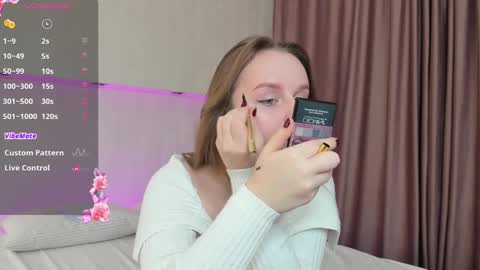 Alice  GMT2 Mon 3-9 AM Tue 3-9 AM Fri 3-9 AM Sat 3-9 AM Sun 3-9 AM online show from 12/13/24, 01:15