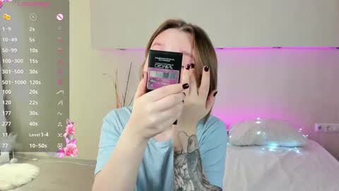 Alice  GMT2 Mon 3-9 AM Tue 3-9 AM Fri 3-9 AM Sat 3-9 AM Sun 3-9 AM online show from 12/18/24, 01:15