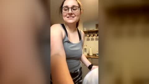 Snapshot of alice_edens chatting on 03/22/26, 07:17 Alice Edens online show from 03/22/26, 07:17