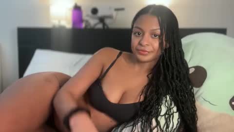 Snapshot of alice_erotica chatting on 01/09/26, 01:08 alice erotica online show from 01/09/26, 01:08