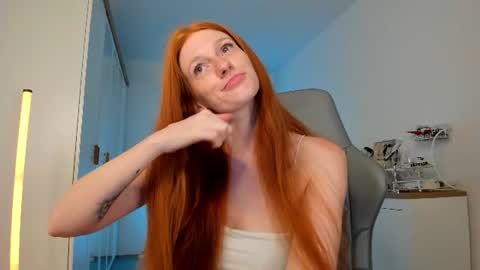 Hello im Alice online show from 06/26/26, 01:37