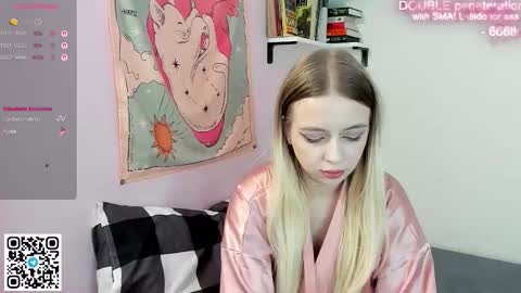 alice_halle online show from 12/14/25, 11:04