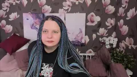 Snapshot of alice_mint chatting on 12/04/25, 01:42 Alice online show from 12/04/25, 01:42