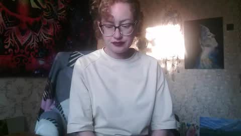 Snapshot of alice_peach chatting on 09/16/25, 02:29 bigclit daddy squirt bigdildo fit online show from 09/16/25, 02:29