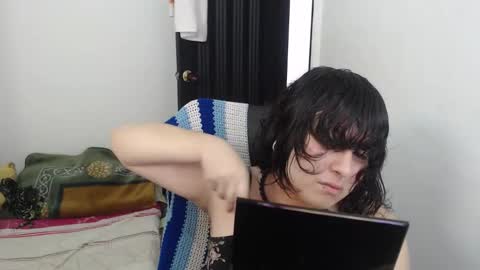 Snapshot of alice_psilocybe_sabina420 chatting on 02/08/26, 02:20 Alicia Aldara online show from 02/08/26, 02:20