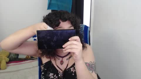 Snapshot of alice_psilocybe_sabina420 chatting on 02/14/26, 03:20 Alicia Aldara online show from 02/14/26, 03:20