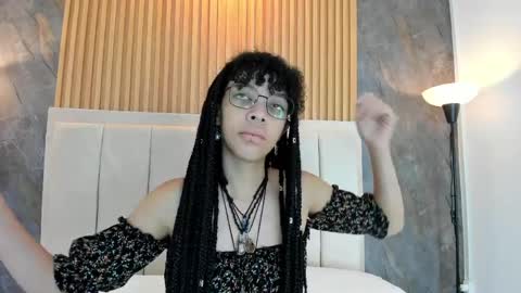 Snapshot of alice_rossi4 chatting on 05/12/26, 11:29 alice_rossi4 online show from 05/12/26, 11:29