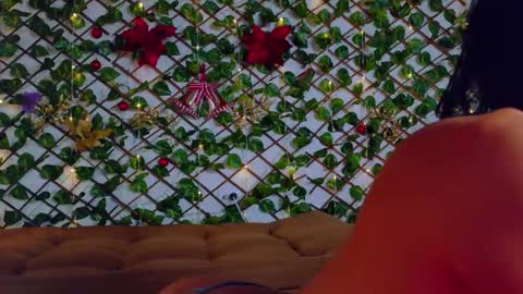 alice_rous21 online show from 12/04/25, 03:21