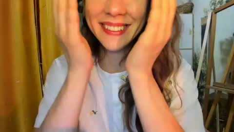 Snapshot of alice_sincere chatting on 07/29/26, 09:13 Alice Love you all online show from 07/29/26, 09:13