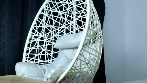 Snapshot of alice_summer1 chatting on 11/29/25, 06:16 alice_summer1 online show from 11/29/25, 06:16