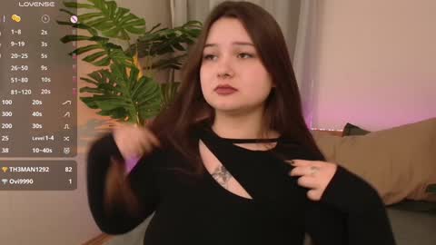 Alice  online show from 12/06/24, 08:07