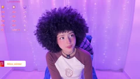 Alice  online show from 03/06/25, 07:32