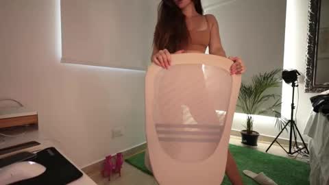 alicealberts online show from 09/10/25, 09:04