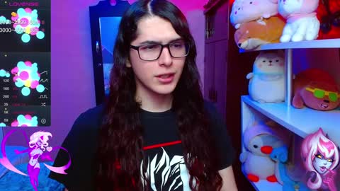 Snapshot of alicebathory_ chatting on 12/17/24, 10:54 Alice Bathory online show from 12/17/24, 10:54