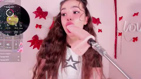 Snapshot of alicebonam chatting on 01/08/26, 12:24 Alice online show from 01/08/26, 12:24