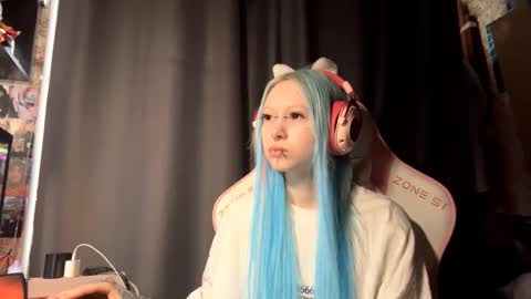 Snapshot of alicebourjolly chatting on 02/10/26, 10:30 Lina online show from 02/10/26, 10:30