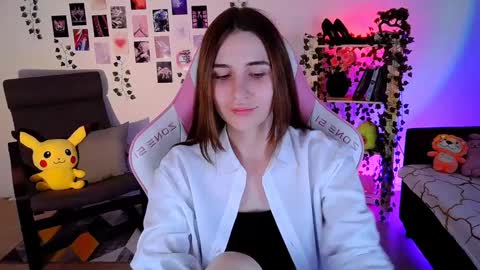 Snapshot of alicecharmy chatting on 12/10/24, 03:33 alicecharmy online show from 12/10/24, 03:33