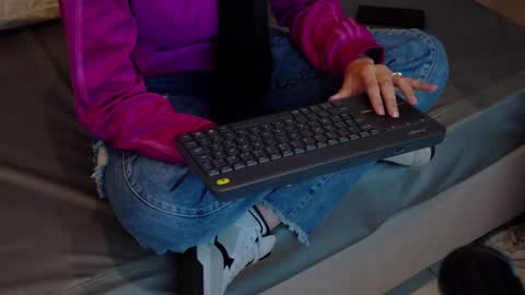 alicecoffin online show from 02/27/25, 01:17