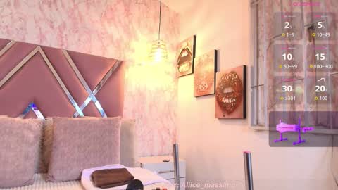 Snapshot of alicee1_ chatting on 09/13/25, 10:42 Aliice online show from 09/13/25, 10:42