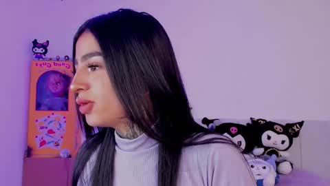 Snapshot of alicee_0 chatting on 11/03/25, 05:03 Alice online show from 11/03/25, 05:03