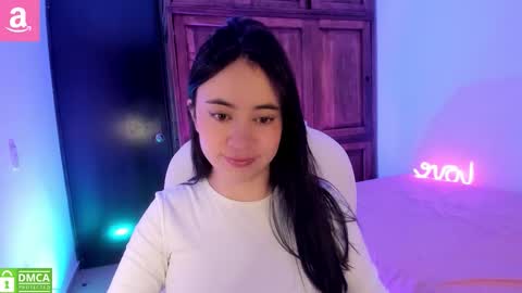 Snapshot of alicee_2 chatting on 09/10/25, 10:59 Aliceee .. 97YP9VWGZHrefnav wishlist lists 1 online show from 09/10/25, 10:59