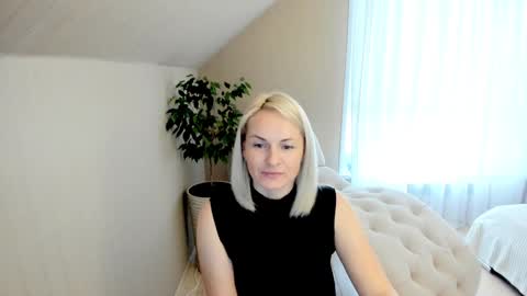 Snapshot of alicee__grace chatting on 12/09/24, 07:06 Alicee online show from 12/09/24, 07:06