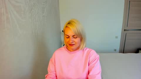 Snapshot of alicee__grace chatting on 04/28/26, 08:41 Alicee online show from 04/28/26, 08:41