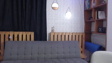 Snapshot of alicee_logan_ chatting on 02/01/25, 11:37 alicee_logan_ online show from 02/01/25, 11:37