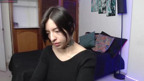 Snapshot of alicee_logan_ chatting on 10/02/25, 01:56 alicee_logan_ online show from 10/02/25, 01:56