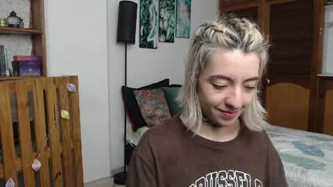 Snapshot of alicee_logan_ chatting on 04/02/26, 01:58 alicee_logan_ online show from 04/02/26, 01:58